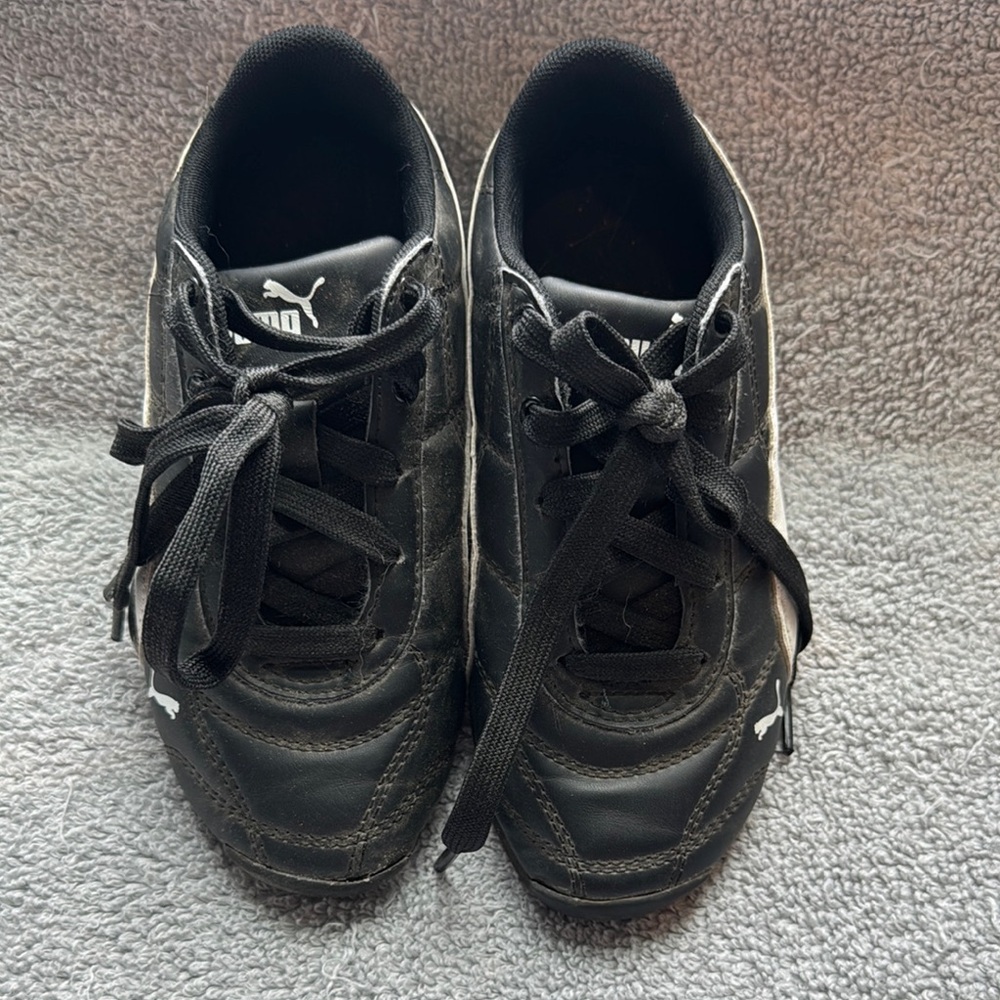 Puma Kids Black Sneakers